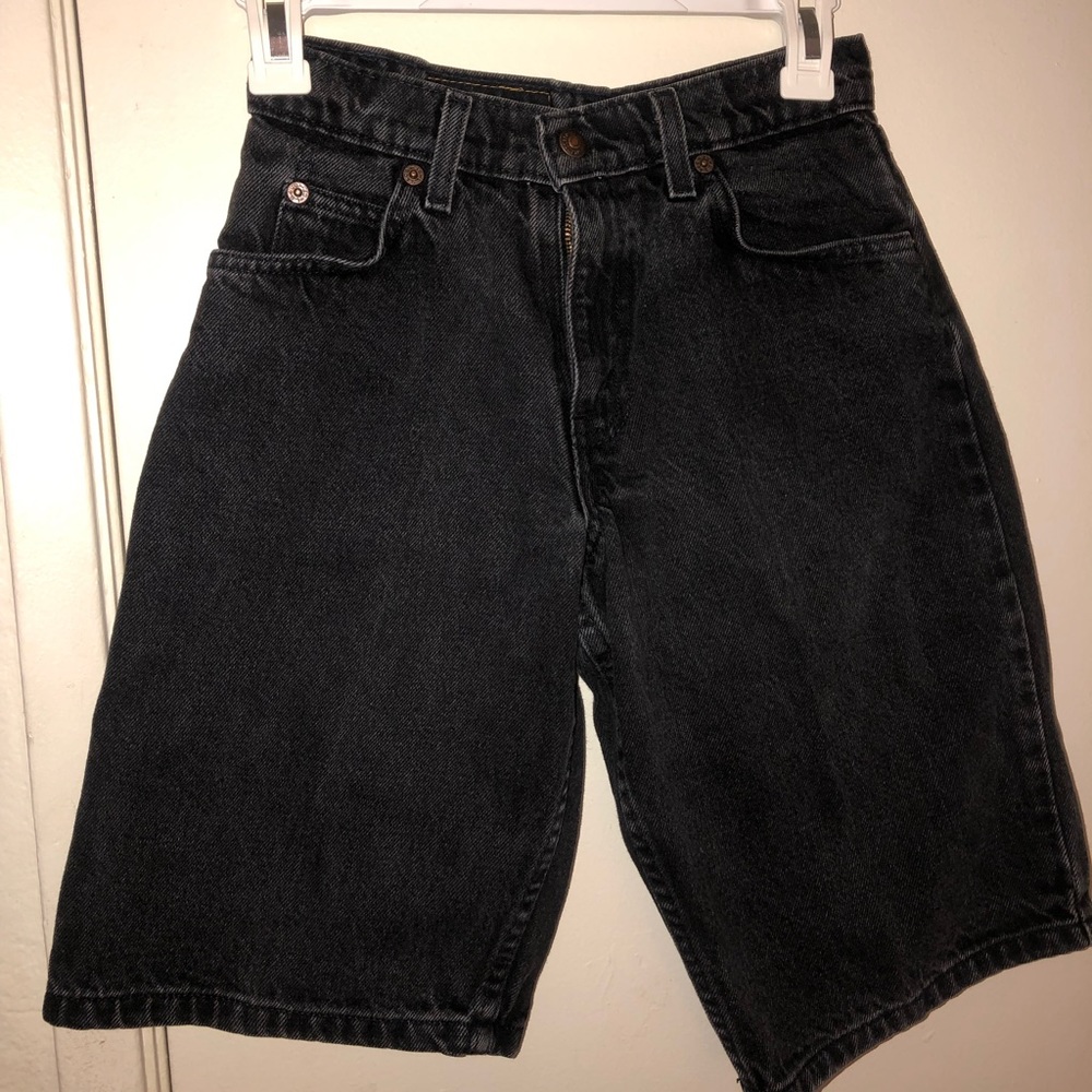 Vintage Levi high waist long shorts